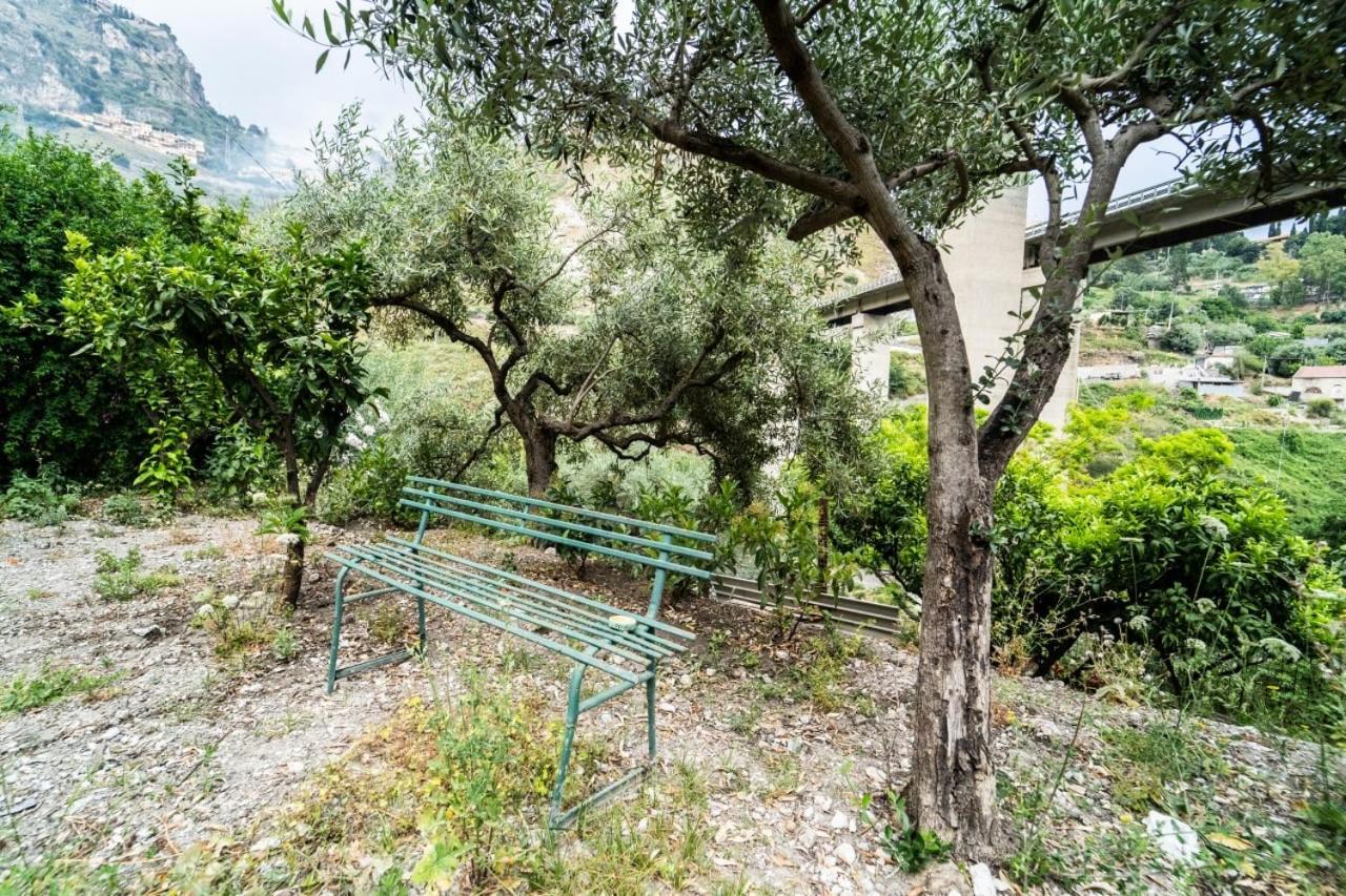 Villetta La Pietra Taormina Bagian luar foto